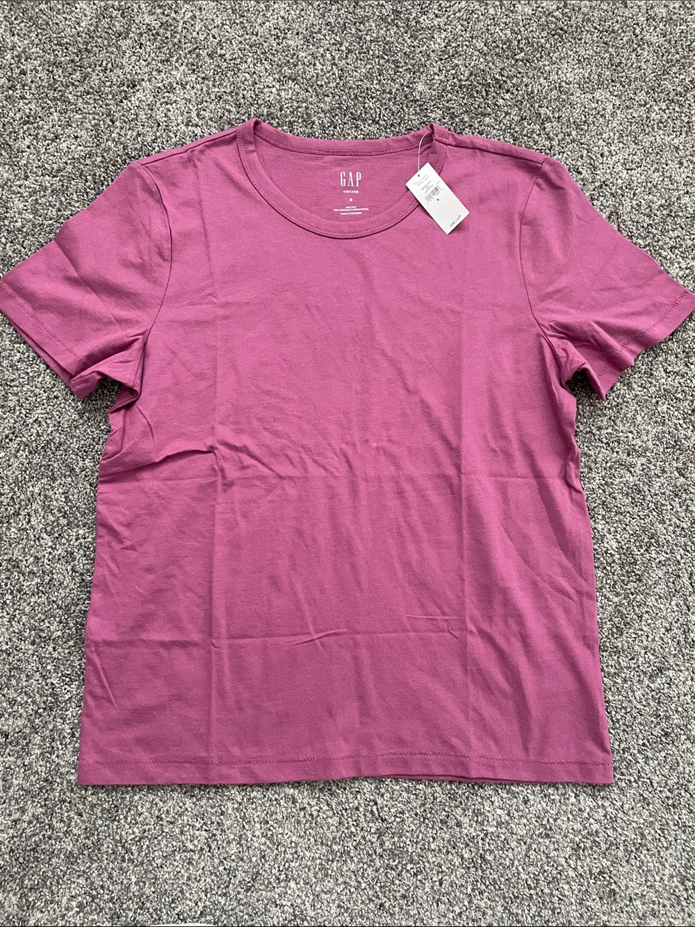 GAP Short Sleeve Vintage Crew Tee in Magenta Pink